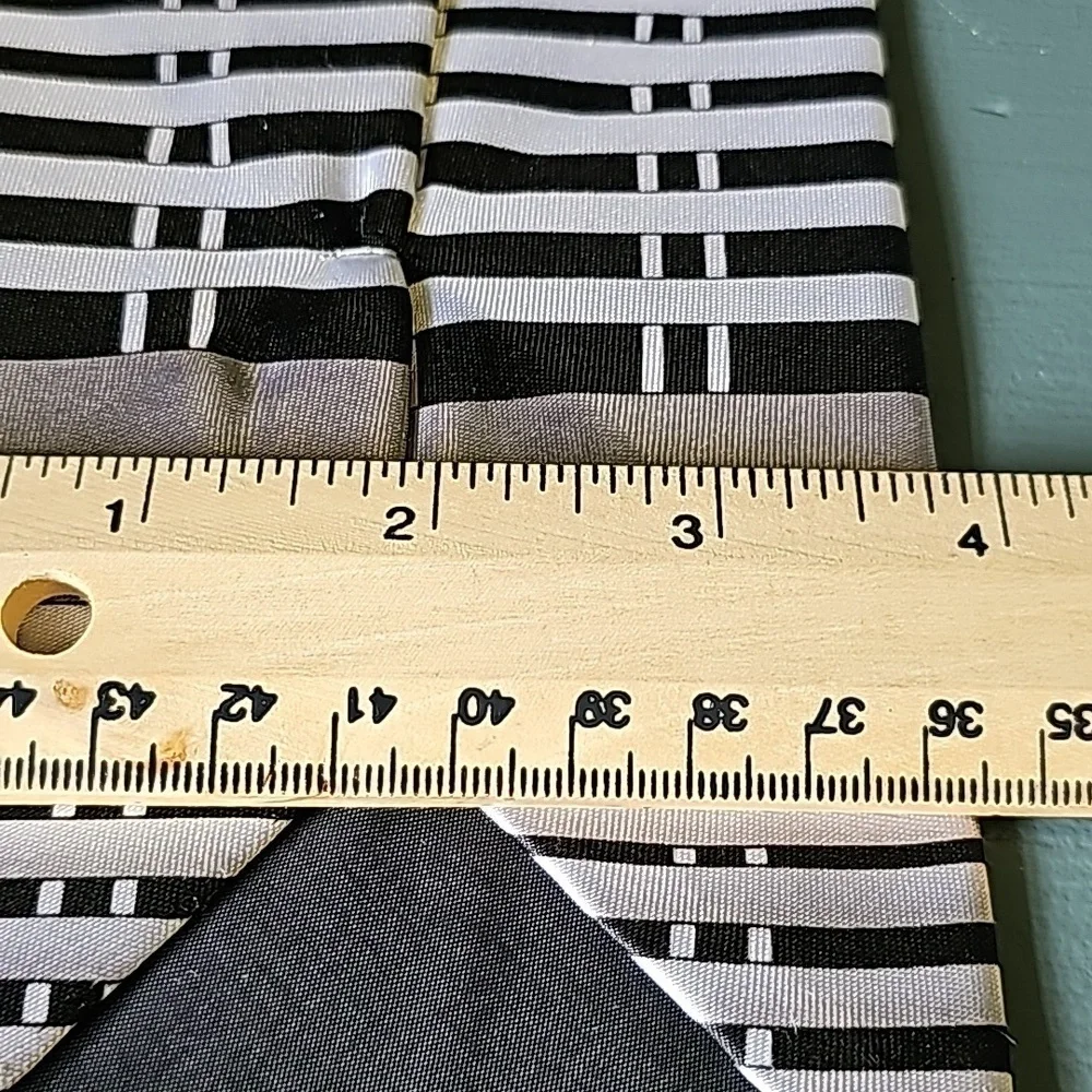 KarlKnox this tie